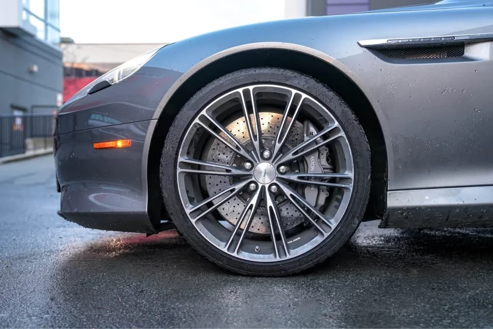 2014 Aston Martin DB9 - Image 7 of 17