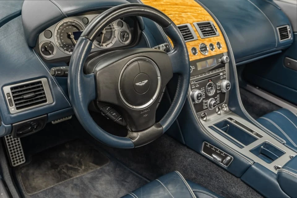 2014 Aston Martin DB9 - Image 8 of 14