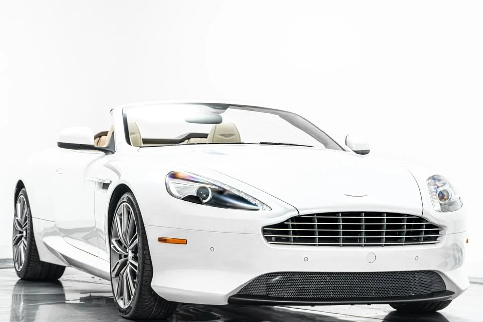 2014 Aston Martin DB9 - Image 2 of 15