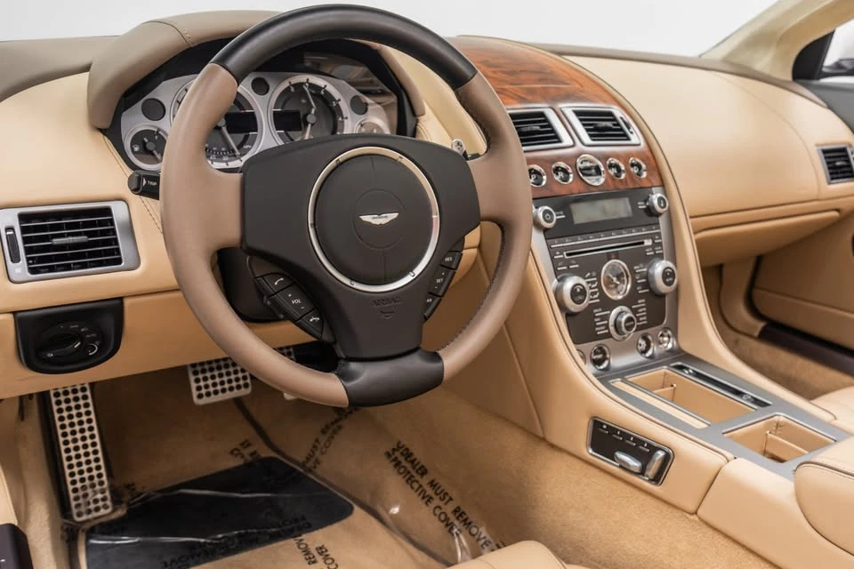 2014 Aston Martin DB9 - Image 9 of 15