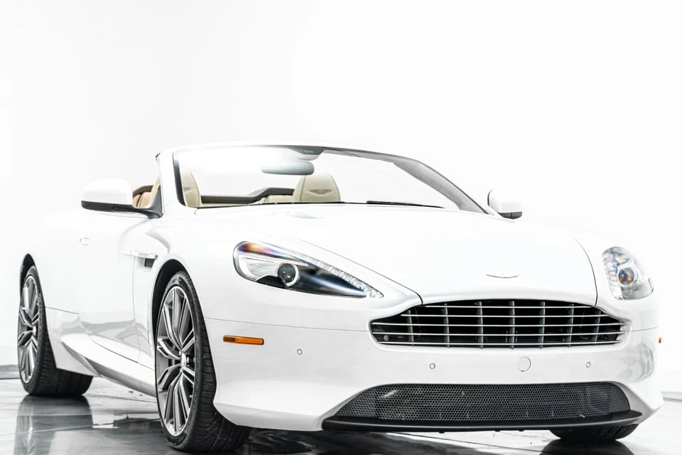 2014 Aston Martin DB9 - Image 2 of 15