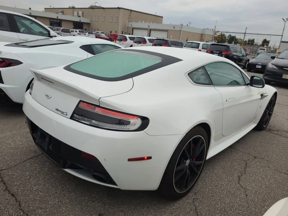 2014 Aston Martin V8 Vantage (2006-2017) - Image 2 of 3