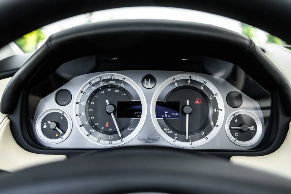 2014 Aston Martin V8 Vantage (2006-2017) - Image 4 of 14