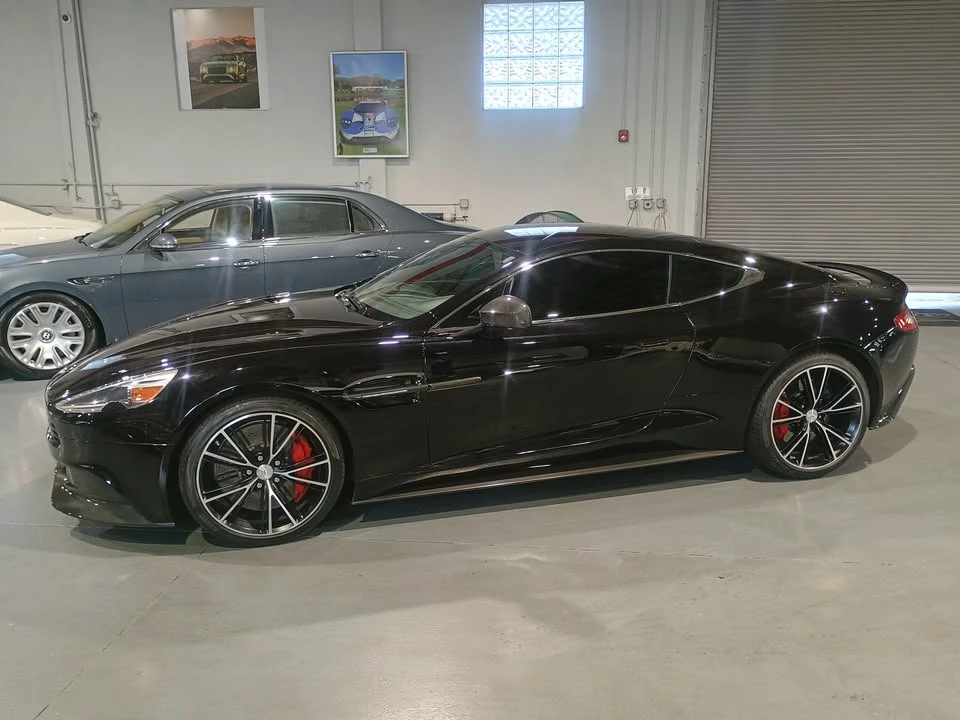 2014 Aston Martin Vanquish 2nd Gen - Image 2 of 19