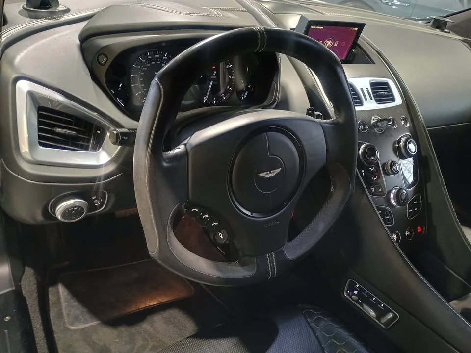 2014 Aston Martin Vanquish 2nd Gen - Image 10 of 19