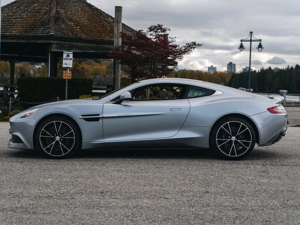 2014 Aston Martin Vanquish 2nd Gen - Image 14 of 19