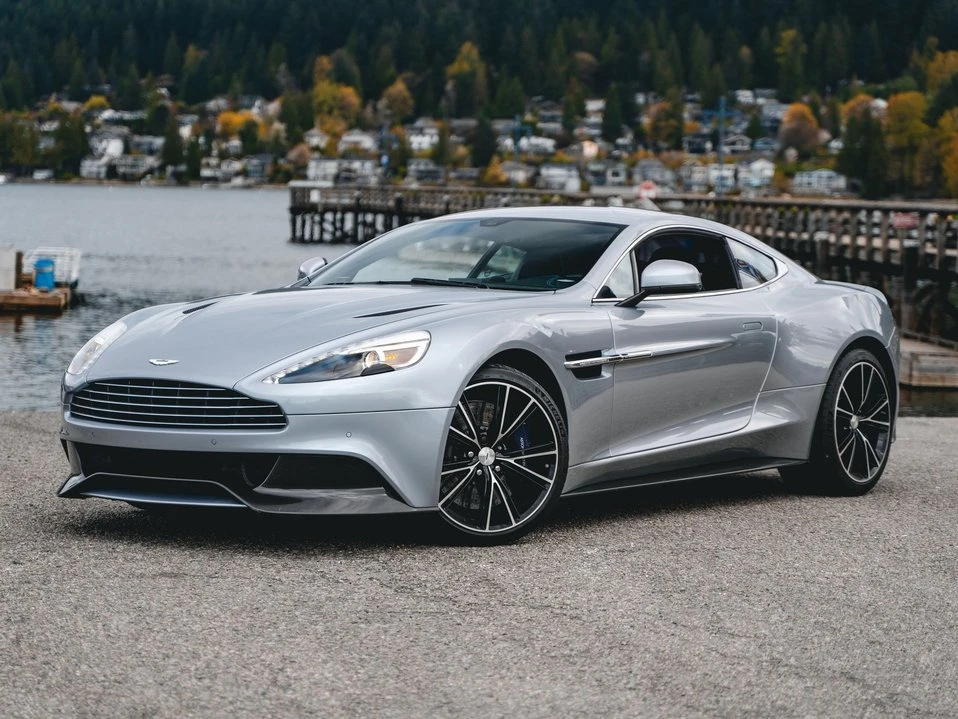 2014 Aston Martin Vanquish 2nd Gen - Image 2 of 20