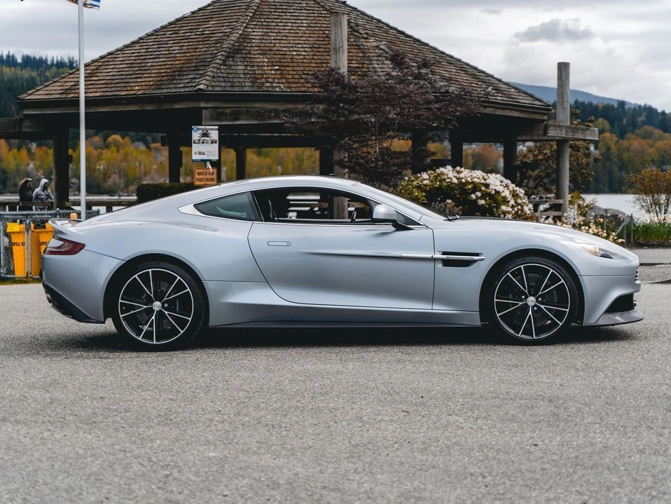 2014 Aston Martin Vanquish 2nd Gen - Image 5 of 20