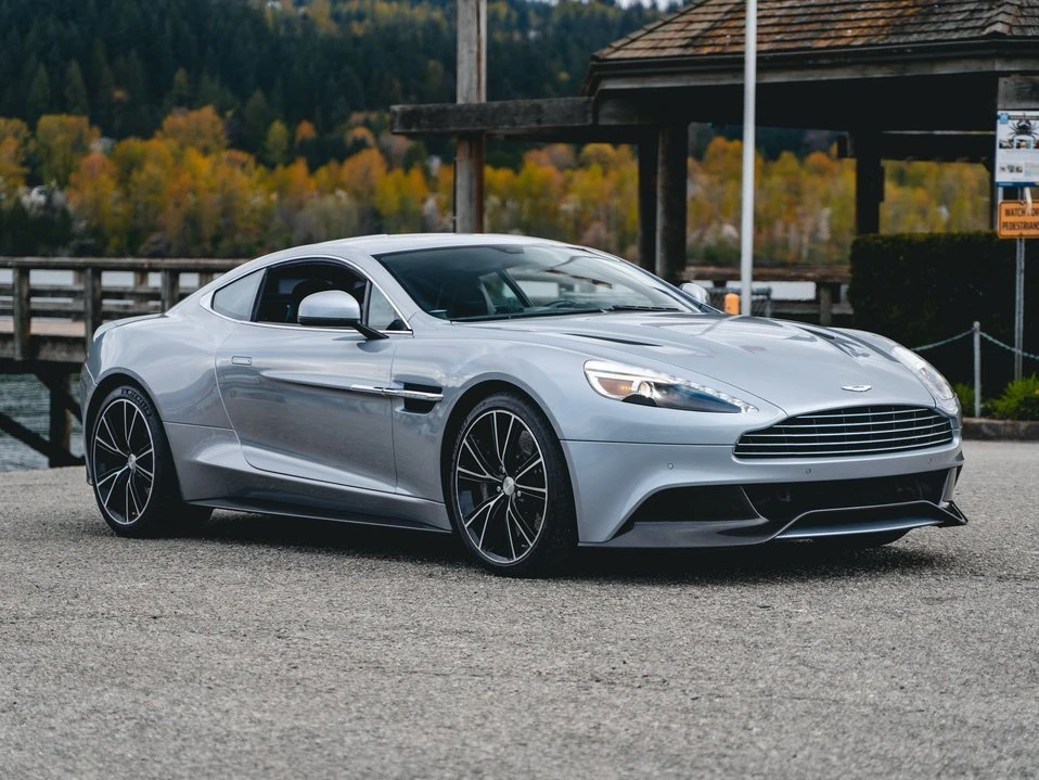 2014 Aston Martin Vanquish 2nd Gen - Image 16 of 20