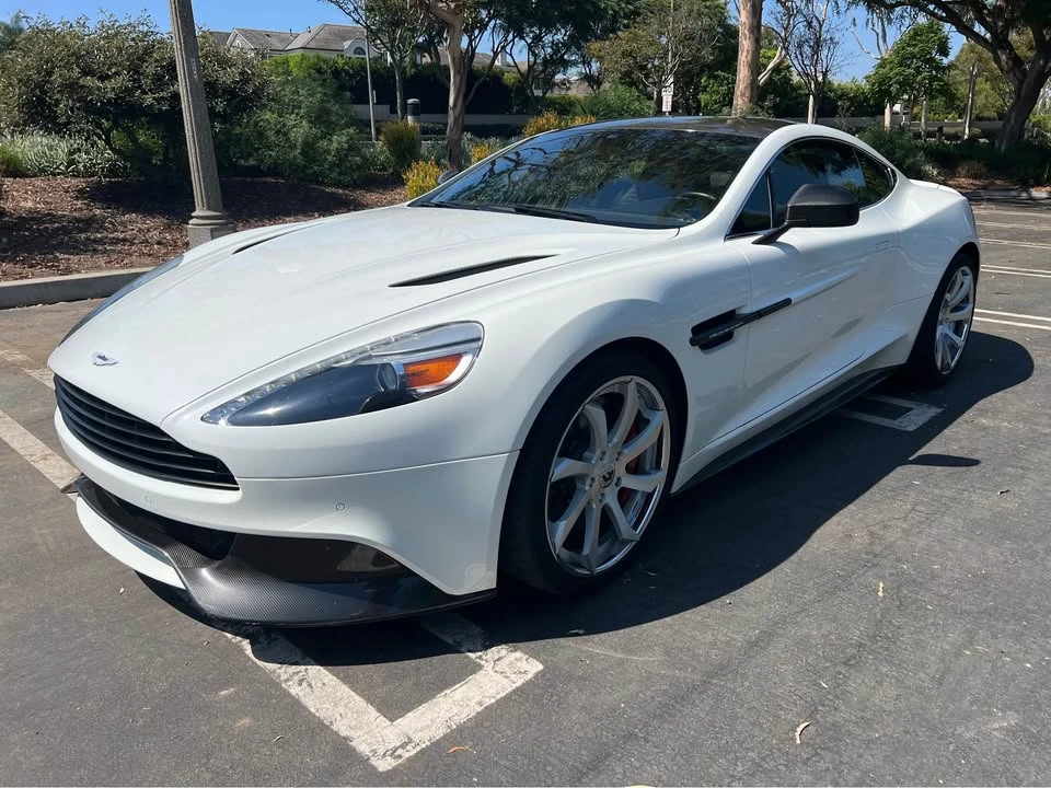 2014 Aston Martin Vanquish 2nd Gen - Image 8 of 13
