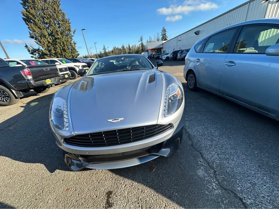 2014 Aston Martin Vanquish 2nd Gen - Image 11 of 17