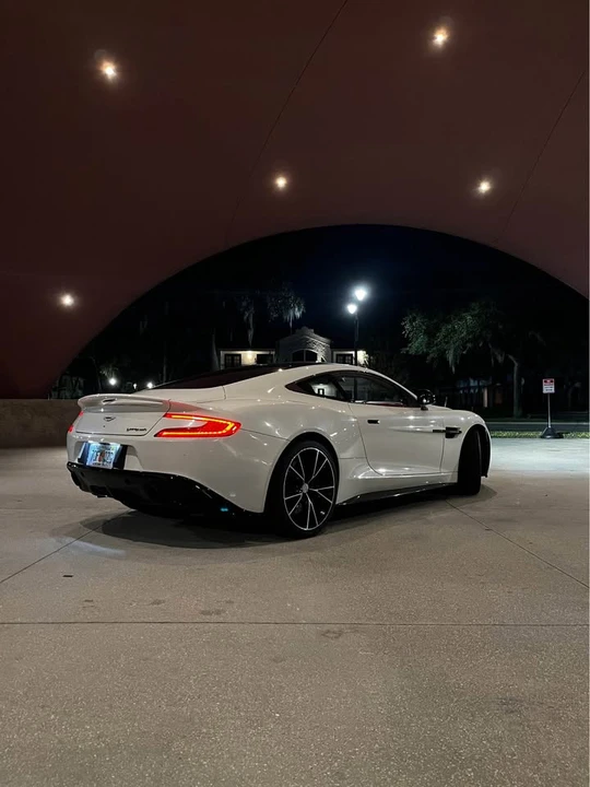 2014 Aston Martin Vanquish 2nd Gen - Image 14 of 18