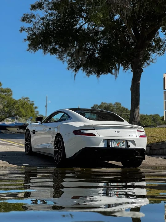 2014 Aston Martin Vanquish 2nd Gen - Image 5 of 18
