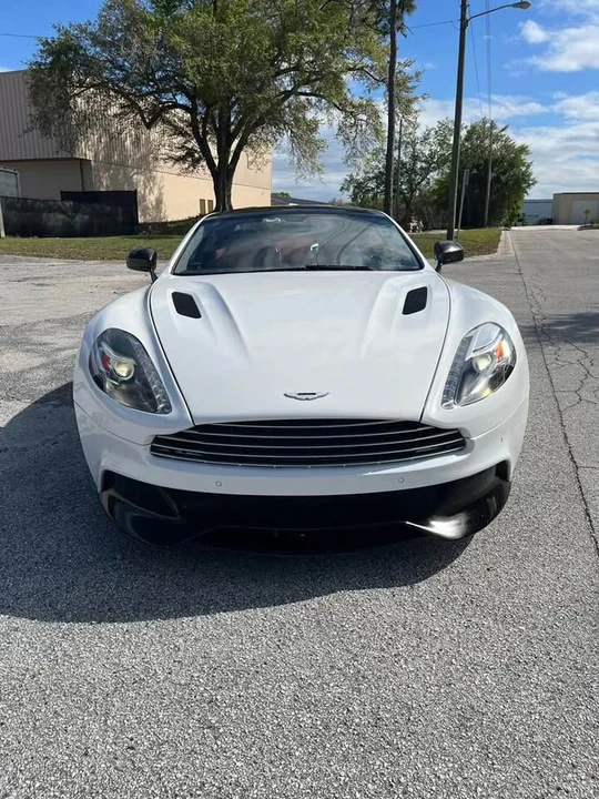 2014 Aston Martin Vanquish 2nd Gen - Image 3 of 21