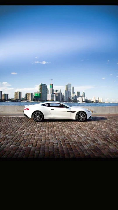 2014 Aston Martin Vanquish 2nd Gen - Image 2 of 21