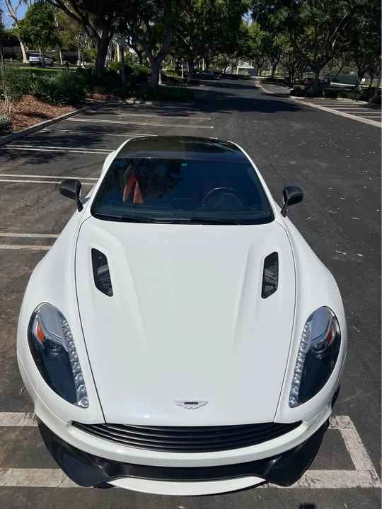2014 Aston Martin Vanquish 2nd Gen - Image 8 of 9