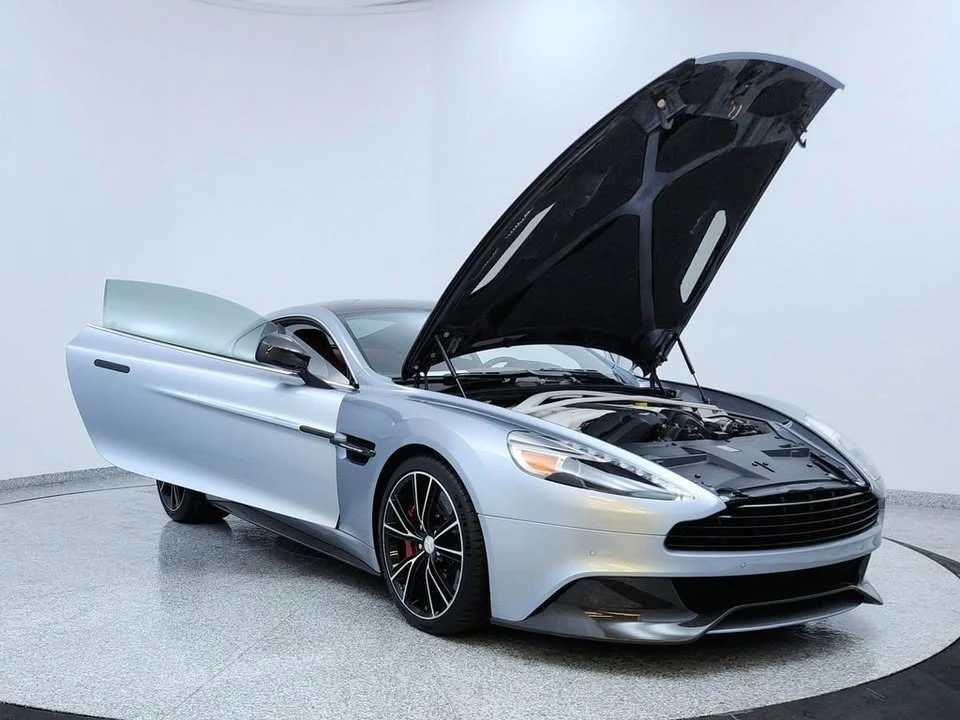 2014 Aston Martin Vanquish 2nd Gen - Image 11 of 18