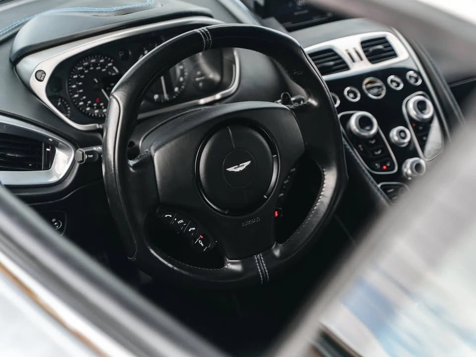 2014 Aston Martin Vanquish 2nd Gen - Image 11 of 19