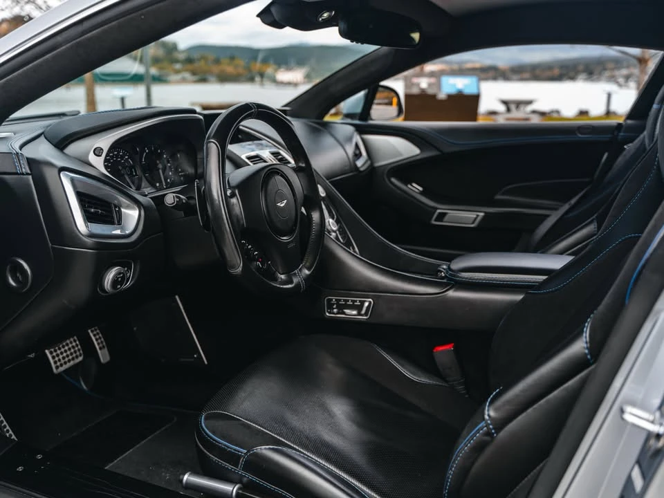 2014 Aston Martin Vanquish 2nd Gen - Image 16 of 19