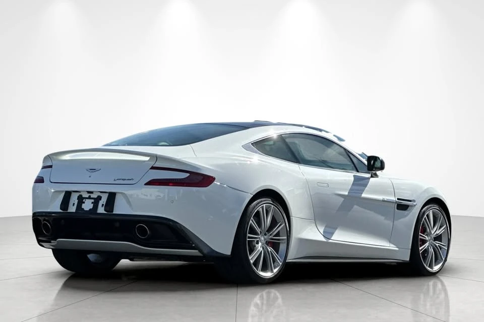2014 Aston Martin Vanquish 2nd Gen - Image 5 of 16