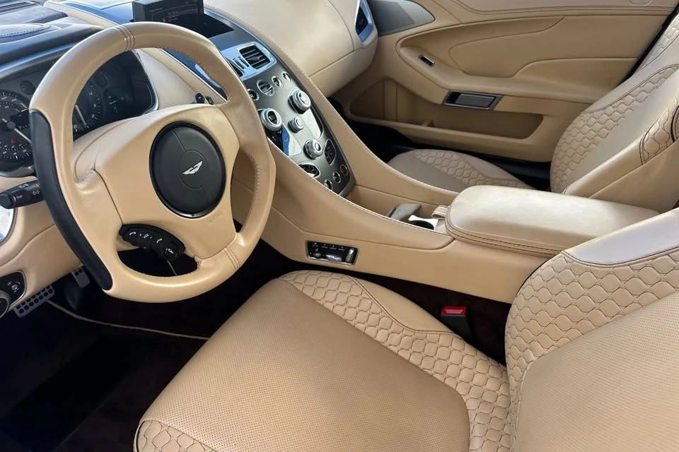 2014 Aston Martin Vanquish 2nd Gen - Image 8 of 16