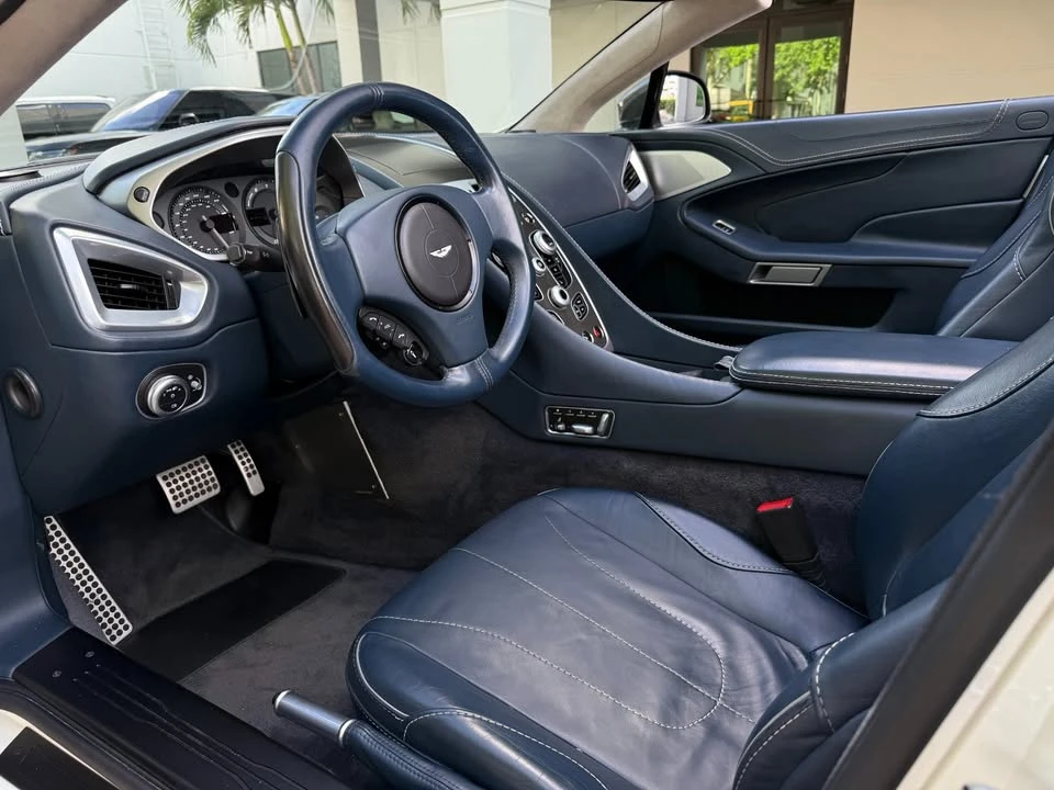 2014 Aston Martin Vanquish 2nd Gen - Image 3 of 20
