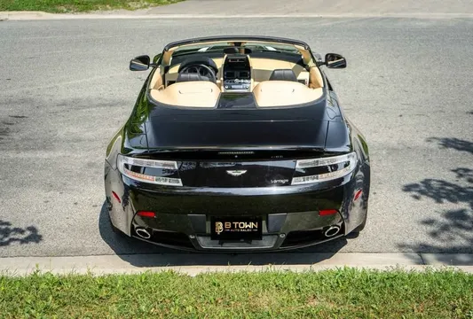 2014 Aston Martin V8 Vantage (2006-2017) - Image 4 of 10