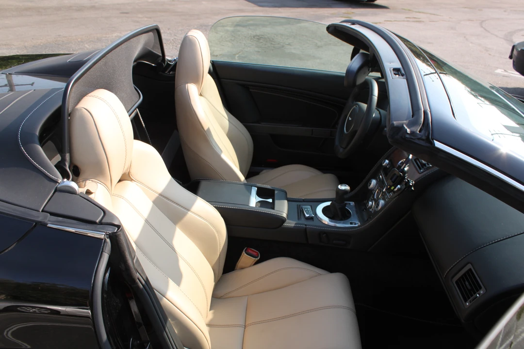 2014 Aston Martin V8 Vantage (2006-2017) - Image 5 of 10