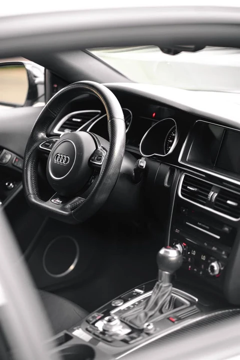 2014 Audi B8 RS5 - Image 11 of 19