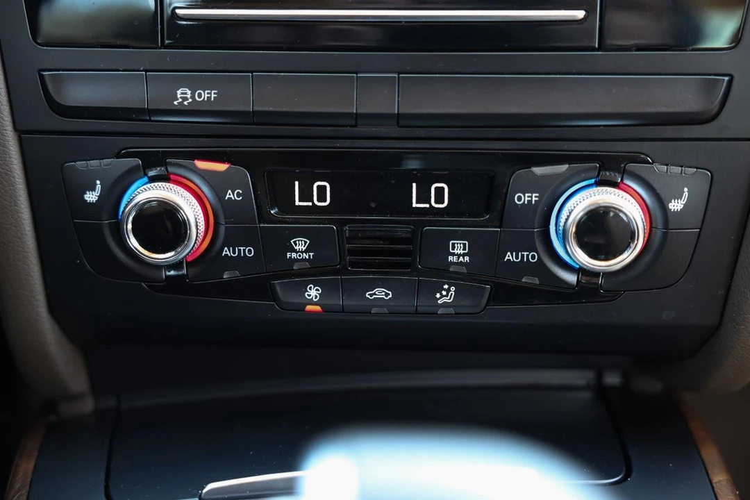 2014 Audi B8 A4 - Image 30 of 31