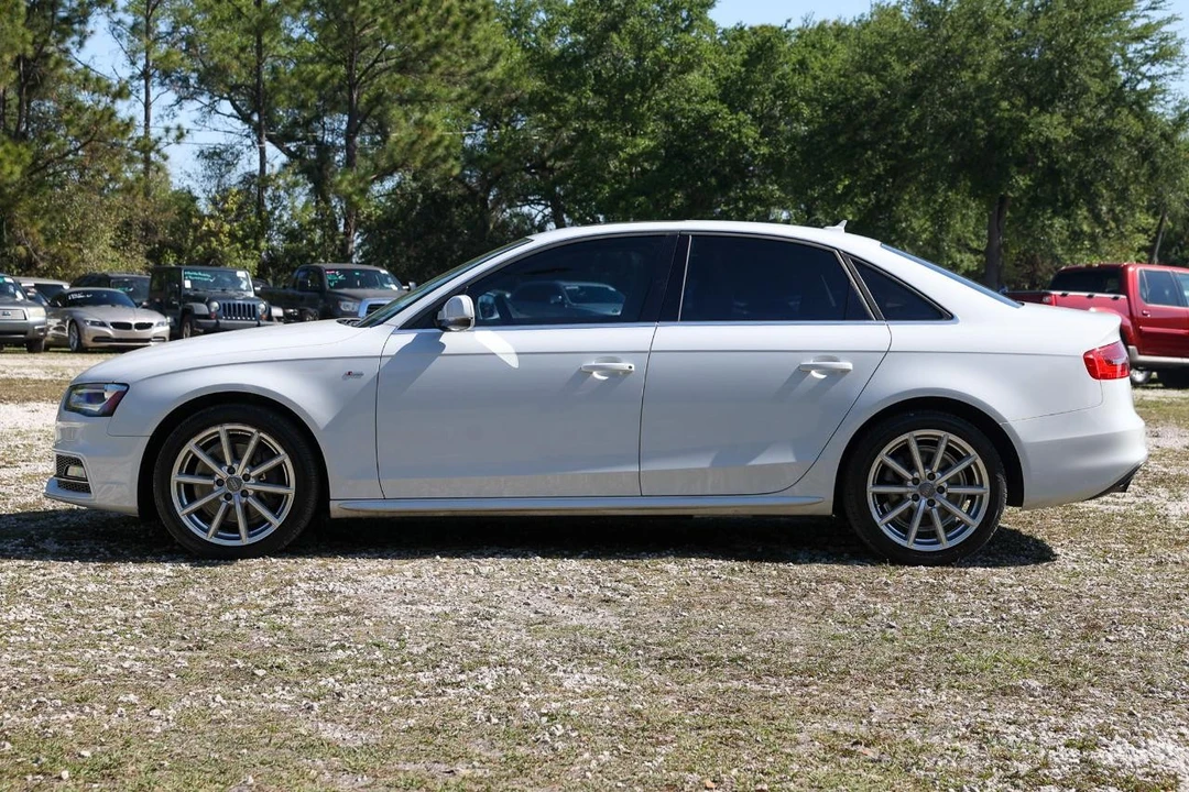 2014 Audi B8 A4 - Image 3 of 31