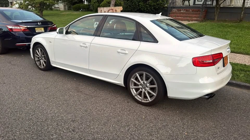 2014 Audi B8 A4 - Image 2 of 4