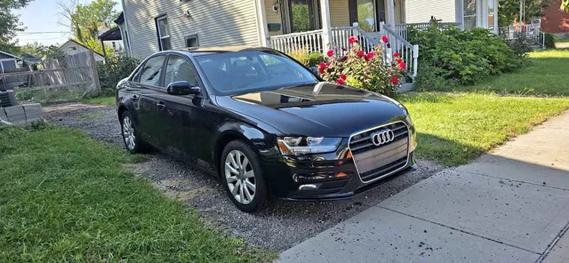 2014 Audi A4 2.0T Premium Sedan 4D