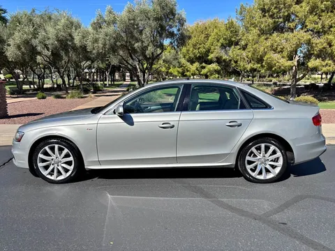 2014 Audi A4 2.0T Premium Sedan 4D