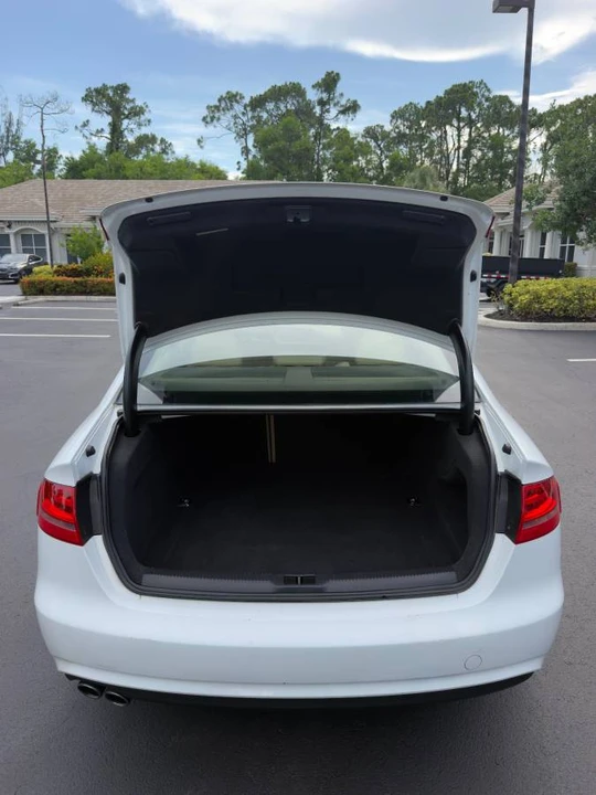 2014 Audi B8 A4 - Image 7 of 13