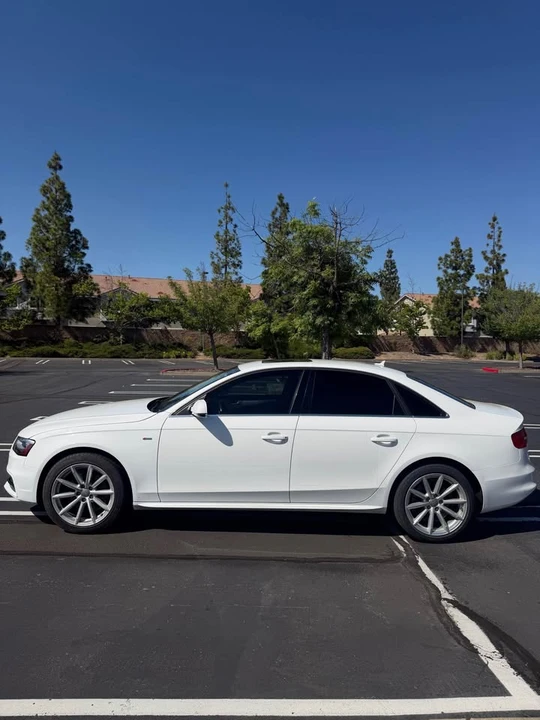 2014 Audi B8 A4 - Image 2 of 12
