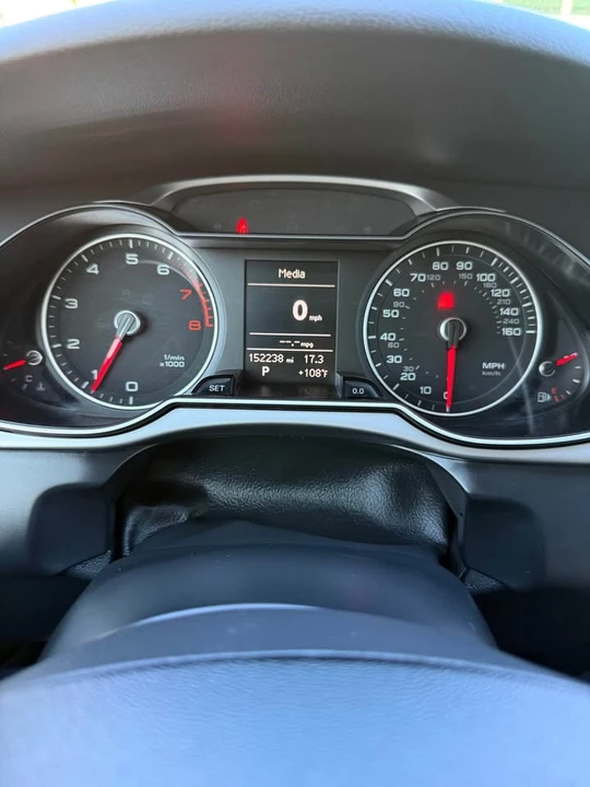 2014 Audi B8 A4 - Image 7 of 11