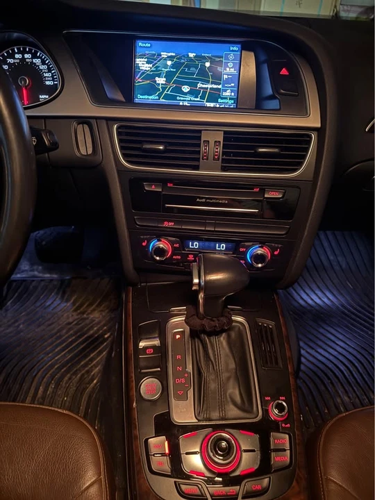 2014 Audi B8 A4 - Image 7 of 10