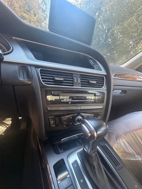 2014 Audi B8 A4 - Image 14 of 19