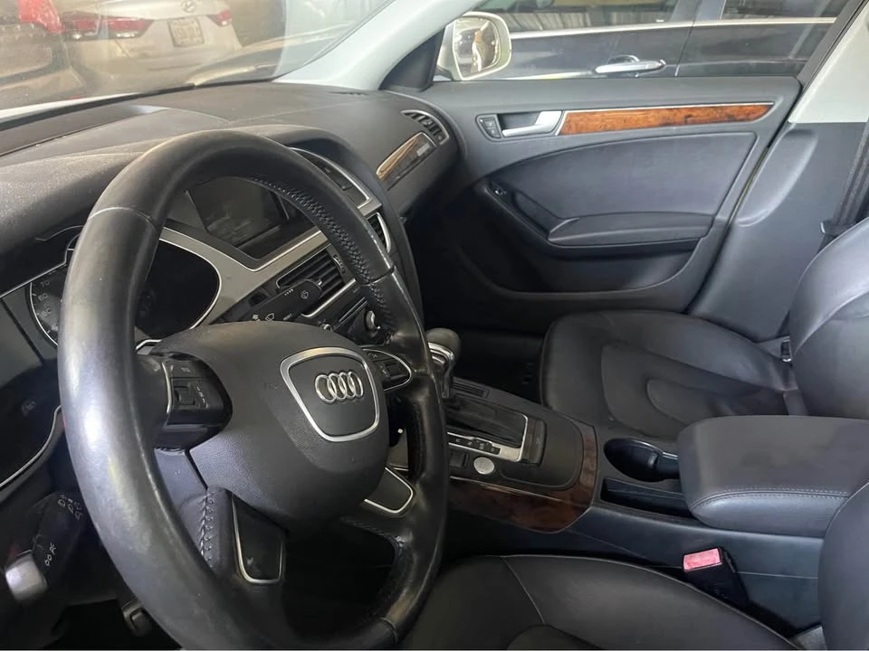 2014 Audi B8 A4 - Image 9 of 11