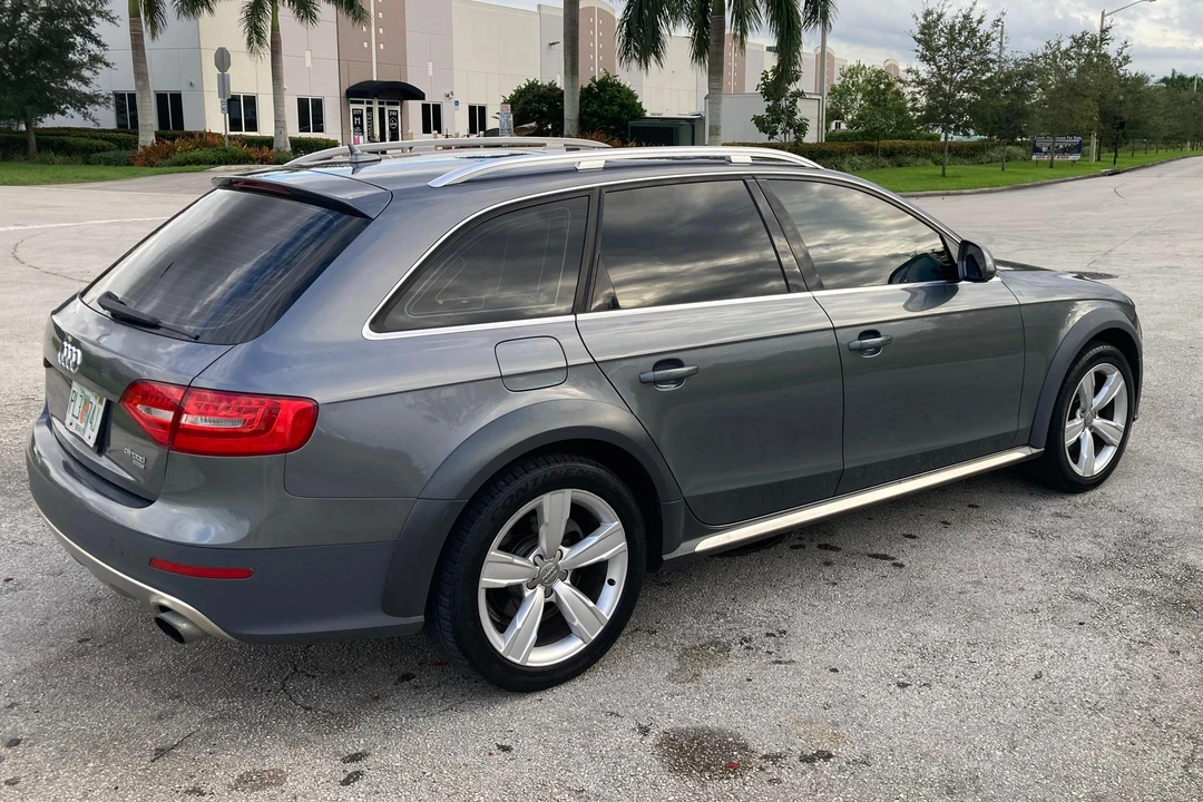 2014 Audi B8 A4 - Image 4 of 31