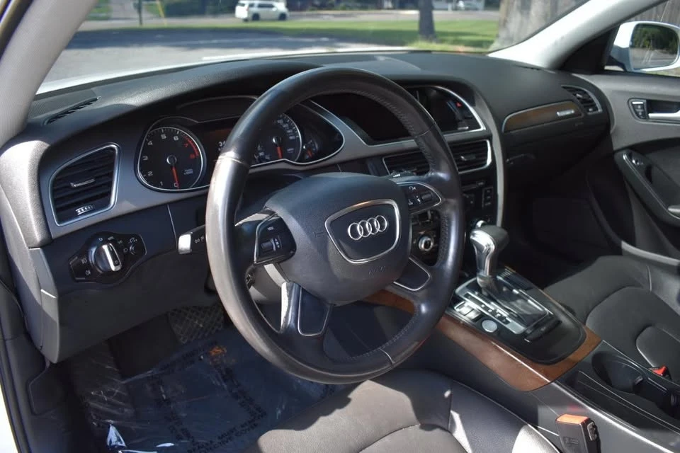 2014 Audi B8 A4 - Image 12 of 20