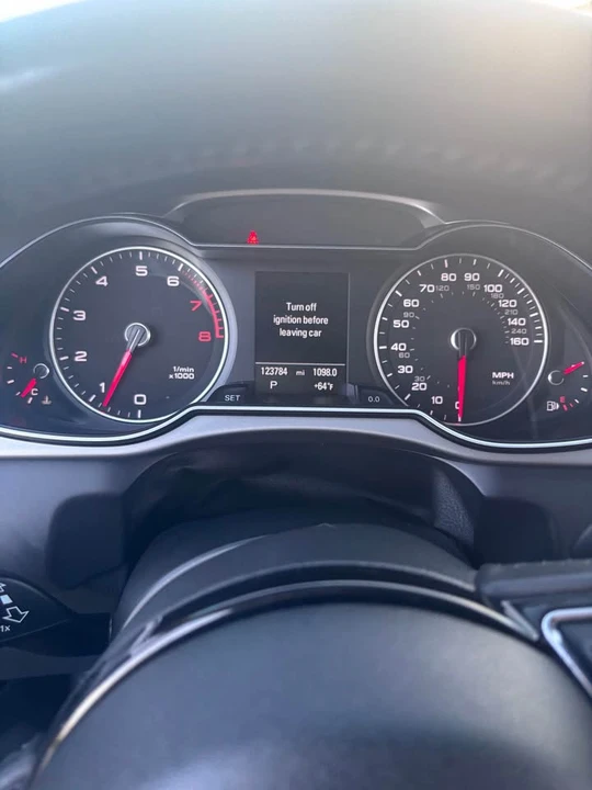2014 Audi B8 A4 - Image 8 of 10