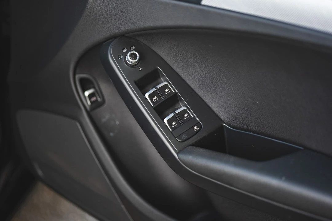 2014 Audi B8 A4 - Image 25 of 30