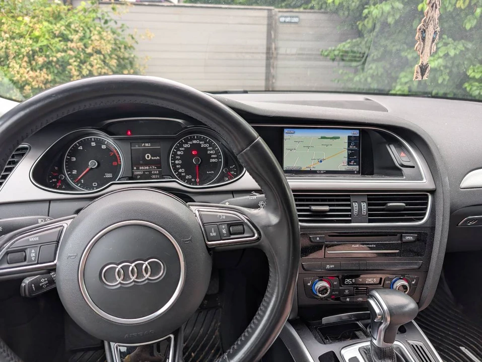 2014 Audi B8 A4 - Image 9 of 11