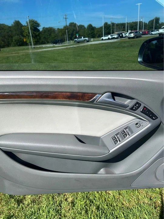 2014 Audi B8 A5 - Image 8 of 10