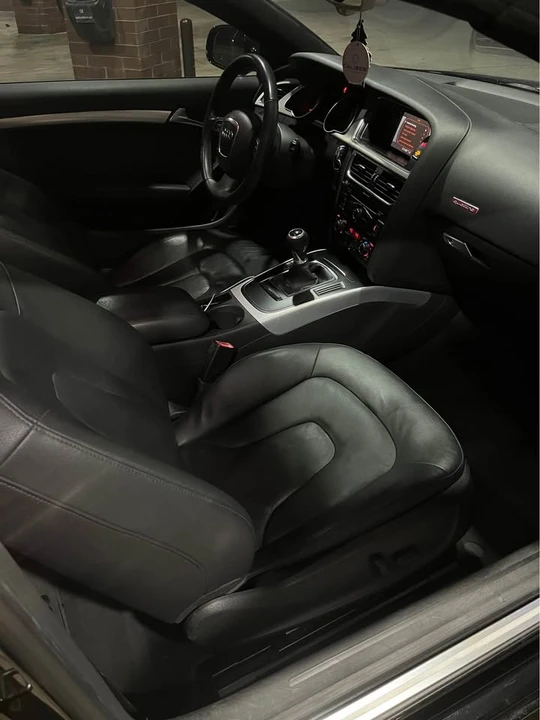 2014 Audi B8 A5 - Image 8 of 10