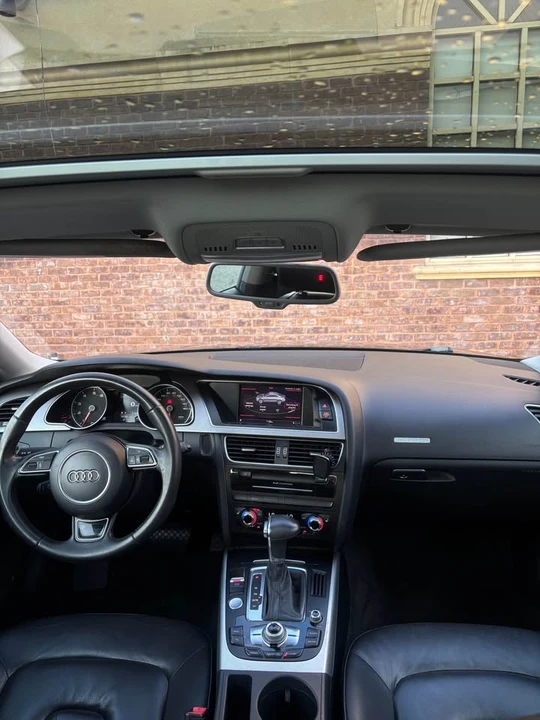 2014 Audi B8 A5 - Image 7 of 11