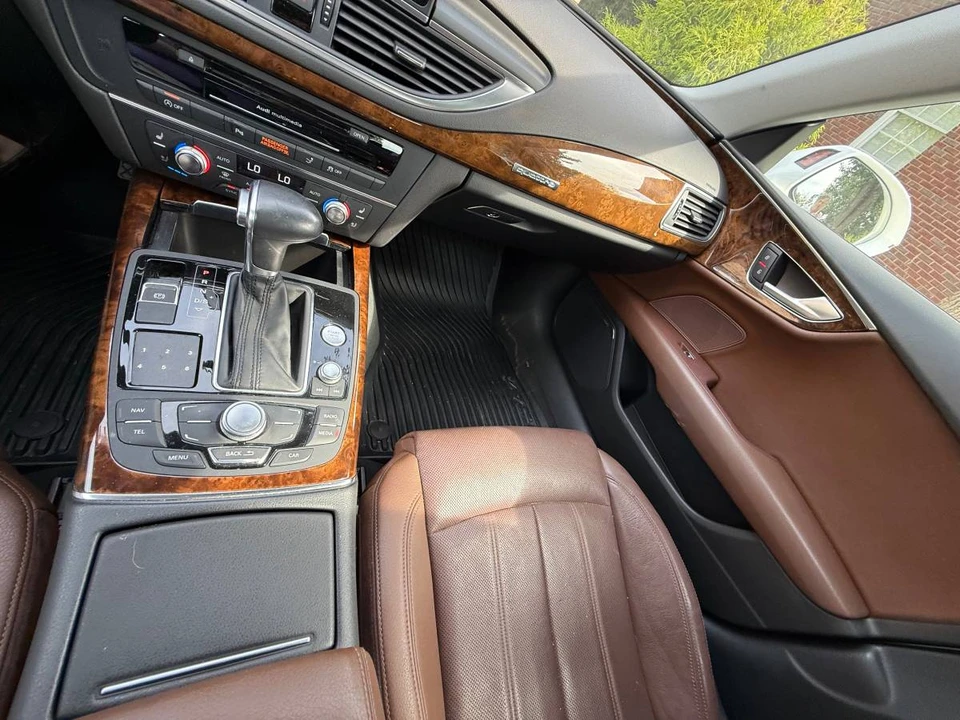 2014 Audi C7 A7 - Image 10 of 15