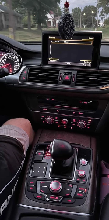 2014 Audi C7 A7 - Image 9 of 15
